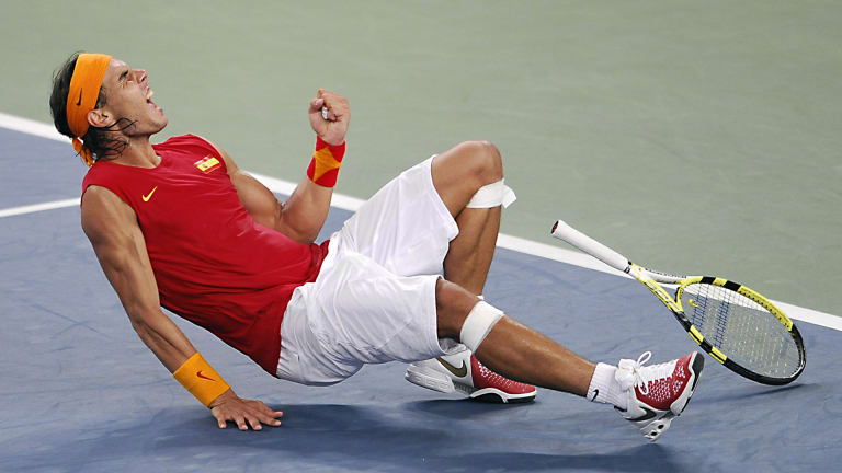 To ne bi mogao da bude Rafa Fashion Rewind, a da on ne nosi boje svoje zemlje: na Olimpijadi u Pekingu 2008.
