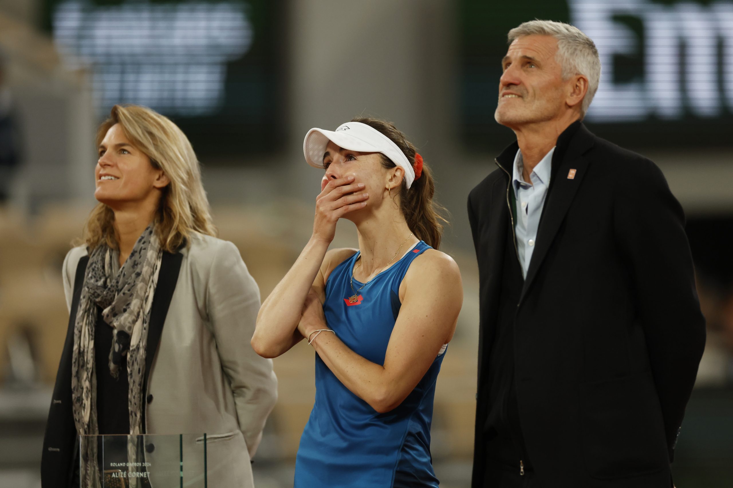 Alizé Cornet se povlači iz tenisa posle poraza na Otvorenom prvenstvu Francuske od DžengA Kjunvena u prvom kolu
