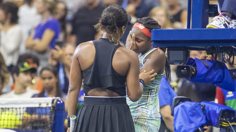 Nemoguće je zaboraviti način na koji je Naomi Osaka tešila 15-godišnju Koko Gauf na US Openu 2019. godine, pošto je dozvolila zvezdi u usponu samo tri utakmice u feniranju.