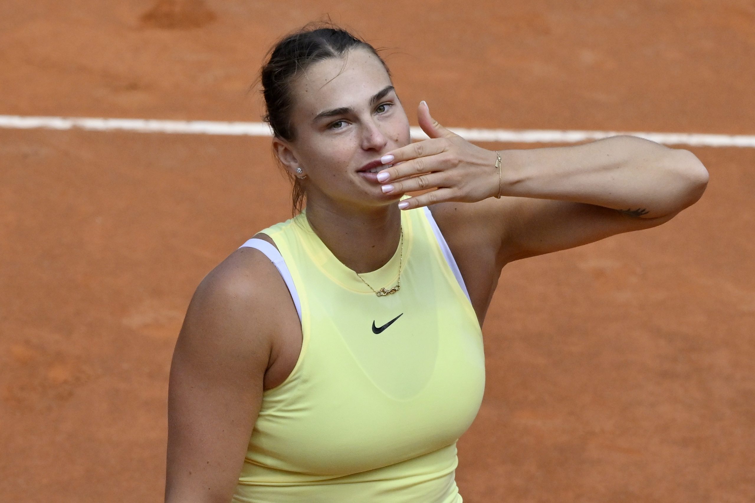 Arjana Sabalenka smenila Jelenu Ostapenko u "najboljem učinku" u trci za polufinale Rima