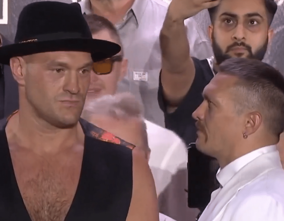 Fury ignoriše Usyk tokom njihovog sučeja