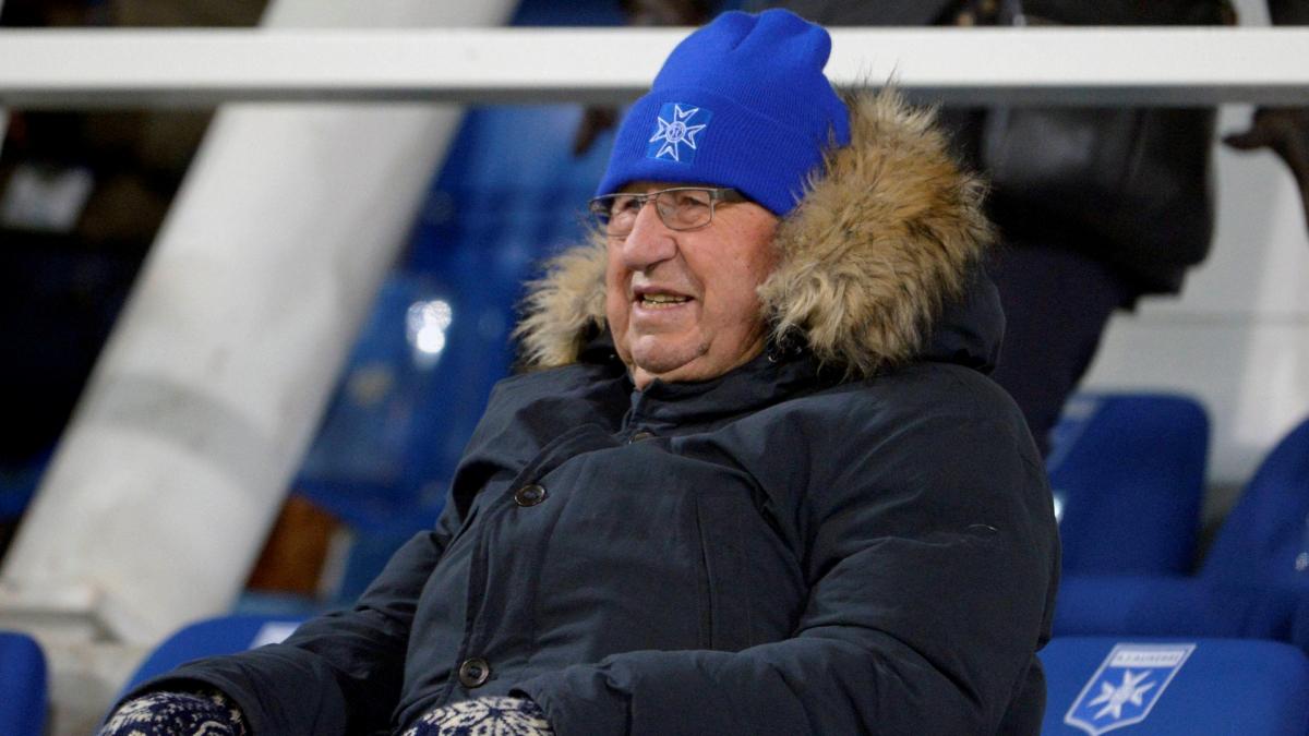 Guy Roux i Auxerre se zabavljaju u Kini