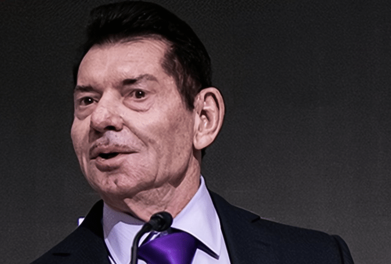 Istraga o seksualnoj trgovini Vinsa MekMahona pauzirana dok se DOJ meša