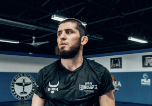 Makhačev spreman za Poirier posle intenzivnog treninga sa Khabibom