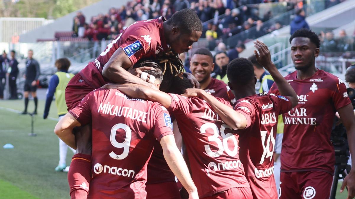 Mec - PSG: zvanične postave