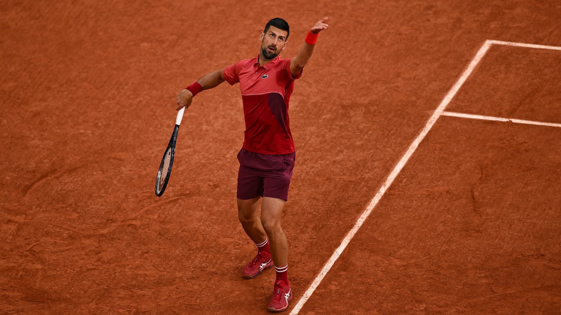 Novak Đoković vodi do pobede u prvom kolu na Rolan Garosu 2024 nad Pjer-Iguesom Herbertom