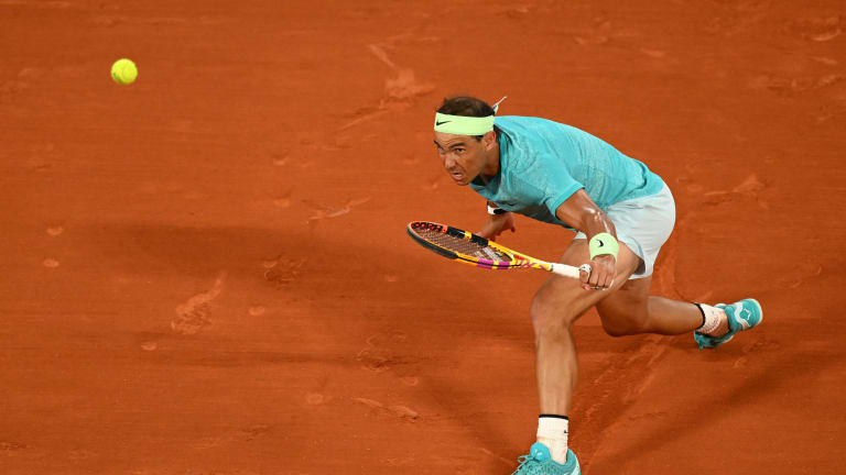 Rafael Nadal je bio pod pritiskom tokom ovog malo verovatnog susreta u prvom kolu.