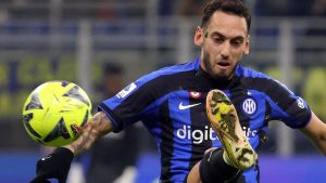 Serie A: Hakan Calhanoglu nosi Inter protiv Torina