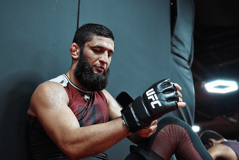 Khamzat Chimaev hospitalizovan posle povlačenja UFC Saudijske Arabije