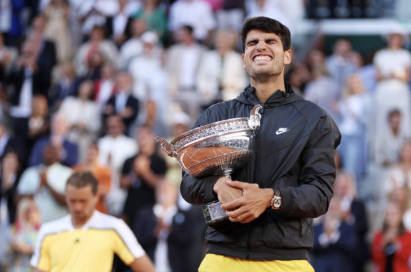 Max Eisenbud se pridružuje 'Served with Andy Roddick' za kurs pada u 'finansijama, novcu i tenisu'