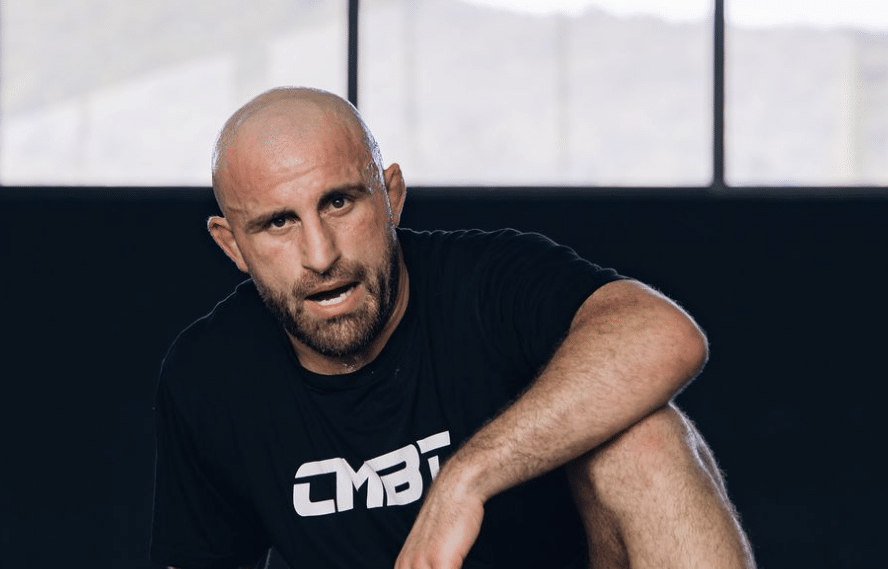 Alex Volkanovski Eyes A Lightweight Bout Next