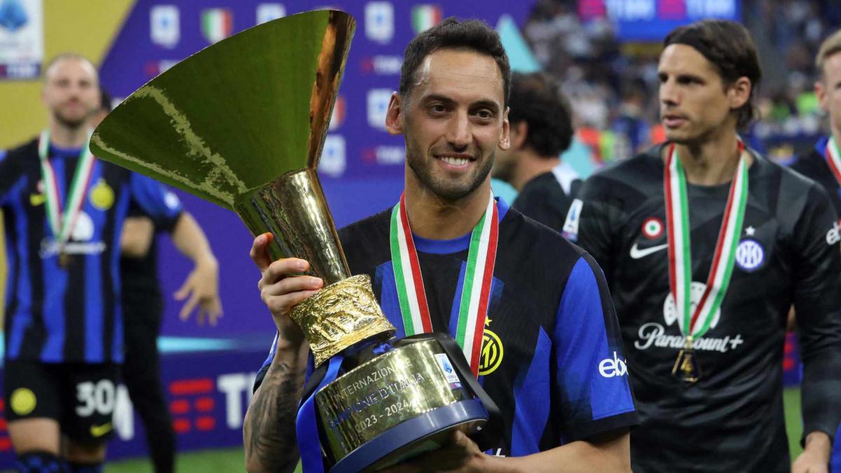 Inter u Milanu: Hakan Čalhanolu prekida ćutanje za svoju budućnost