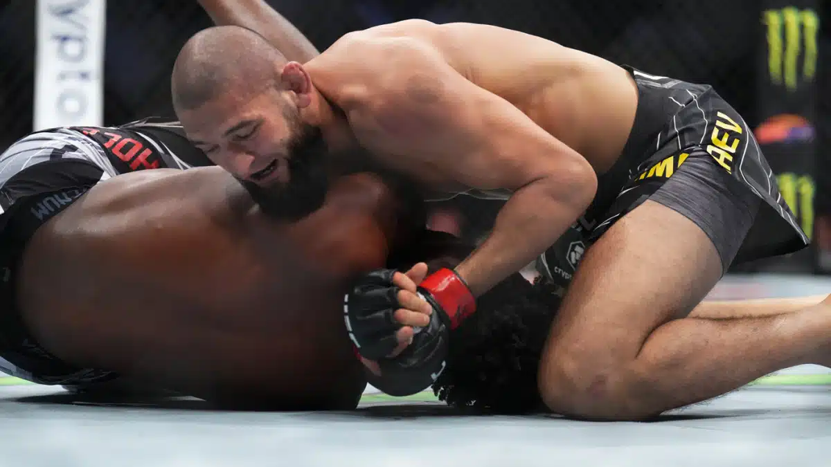 Khamzat Chimaev verovatno planira oktobarski POVRATAK UFC-a