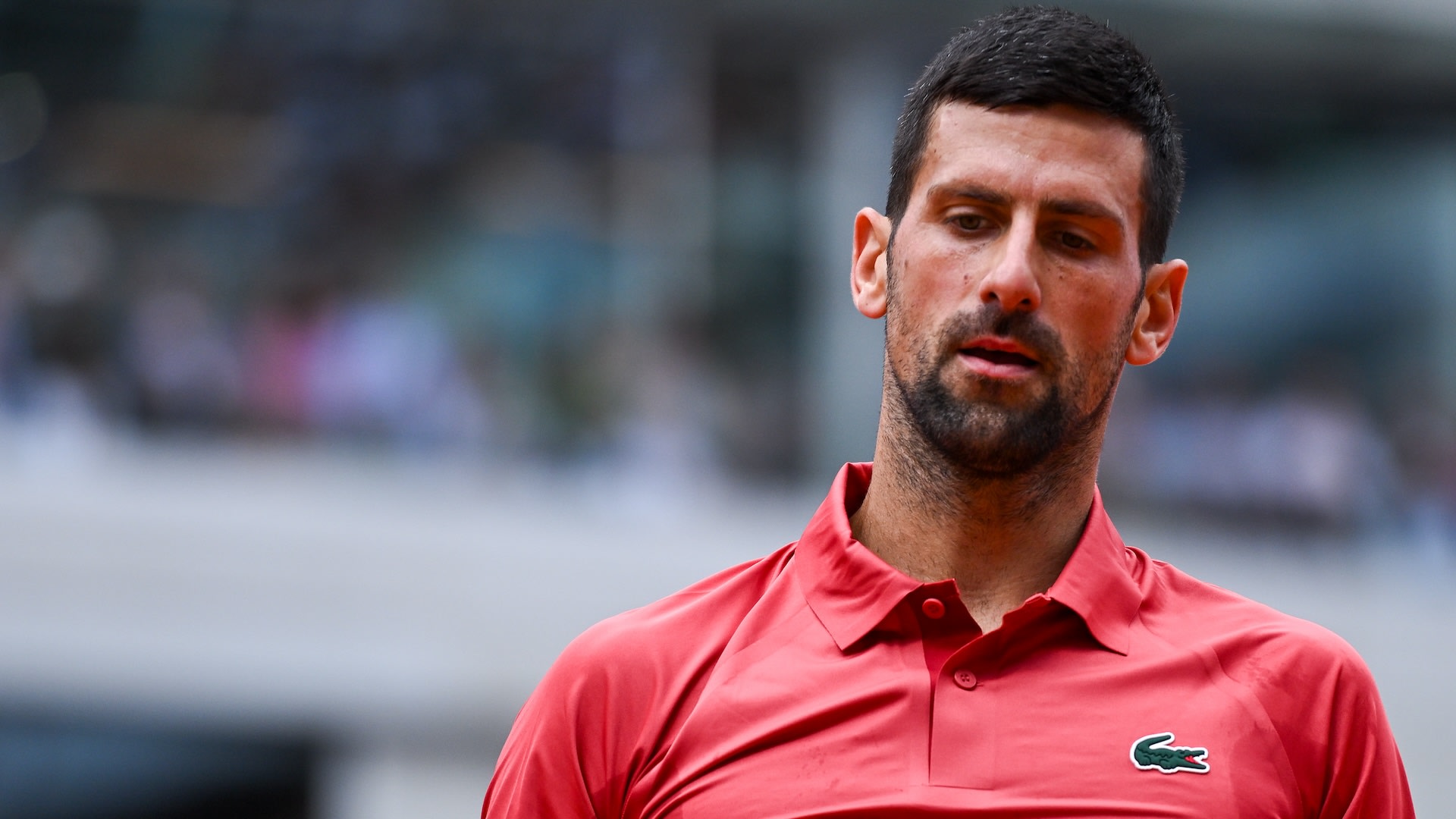 Novak Đoković se povlači sa Rolan Garosa 2024. zbog povrede kolena; Jannik Sinner clinches ATP world No. 1