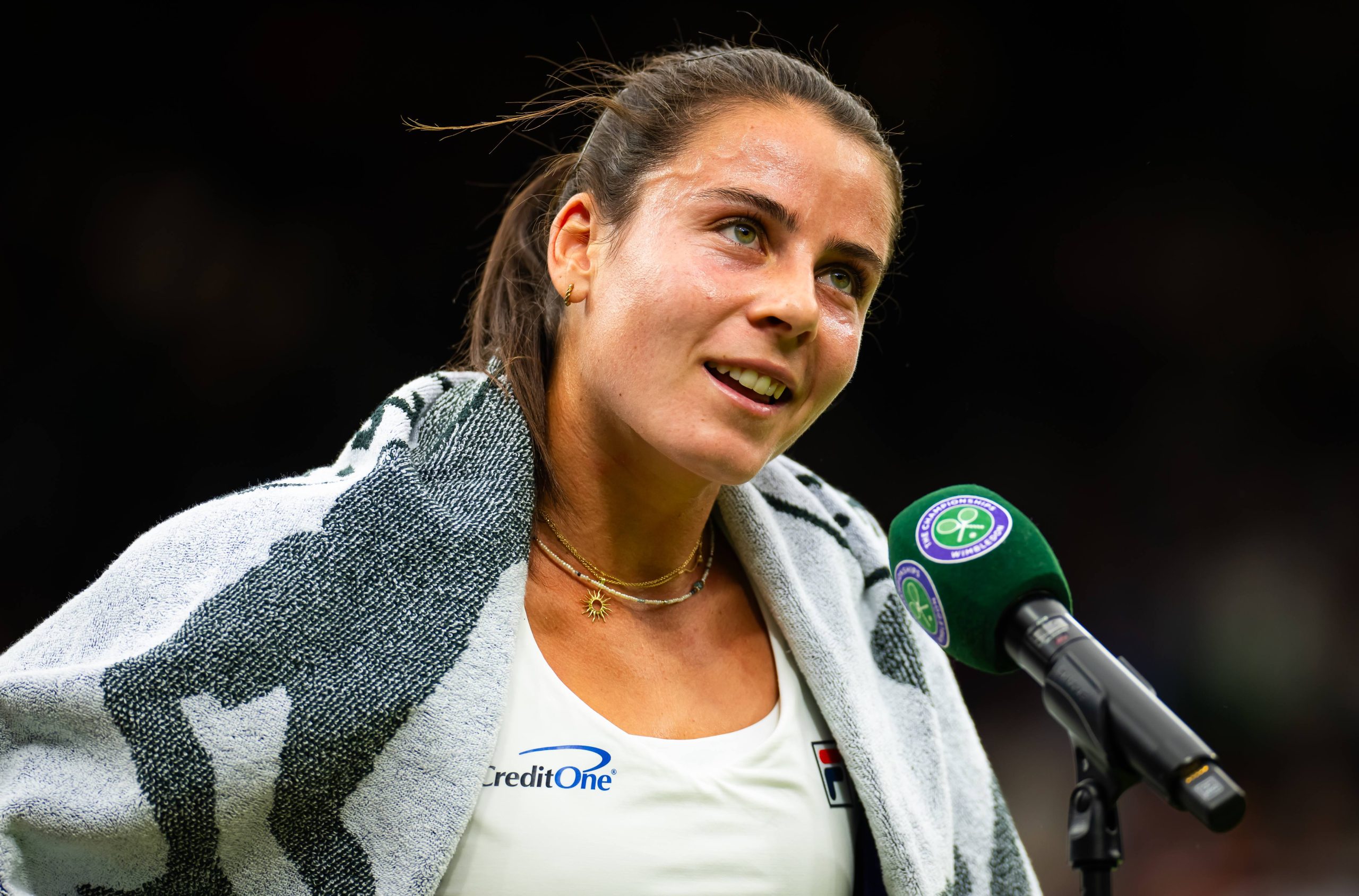 Debi Eme Navaro na Centralnom terenu, protiv Naomi Osake, bio je savršena melodija