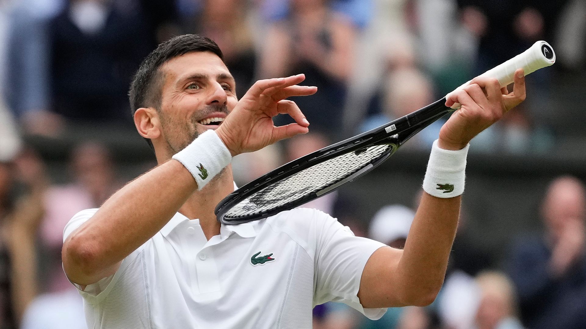 Novak Đoković će drugu uzastopnu godinu igrati protiv Karlosa Alkaraza u finalu Vimbldona