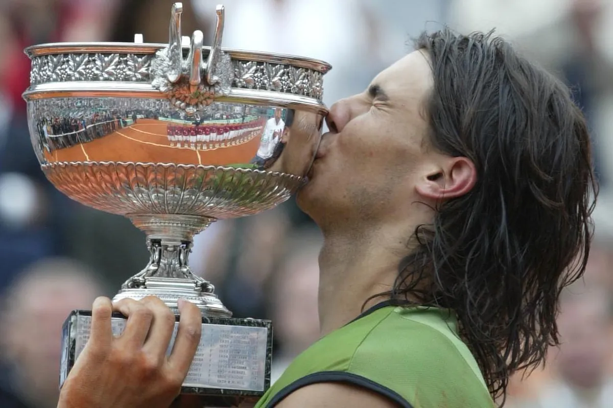 Majica sa kojom je Rafa Nadal osvojio Rolan Garos 2005 je na aukciji