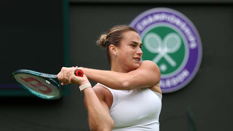Na pitanje o nelagodnosti sa kojom se nosi, Sabalenka je pokazala na glavne mišiće teresa.