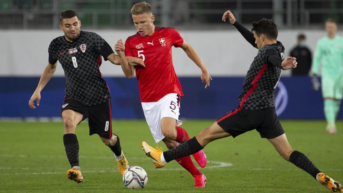 Everton eye Bećir Omeragić