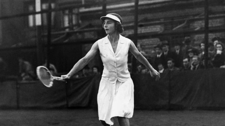 Helen Vilis Mudi je bila svevremenska, ali u "Utakmici veka" iz 1926. godine "srela je vatreno krštenje koje joj je bilo čudno i novo", napisao je Džejms Turber.