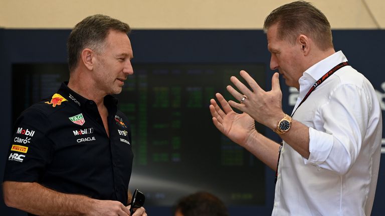 Christian Horner i Jos Verstappen u paddocku u Bahreinu
