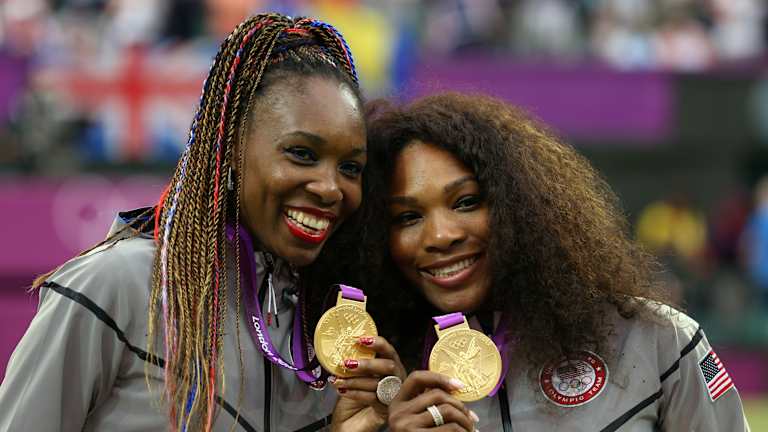 Serena takođe ima Zlatni slem u dublu sa svojom sestrom Venus.