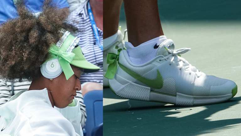Od glave do pete: Uticaj Harajuku je viđen u detaljima Osakinog izgleda, takođe, od njenih Beats slušalica do njenih Nike cipela.