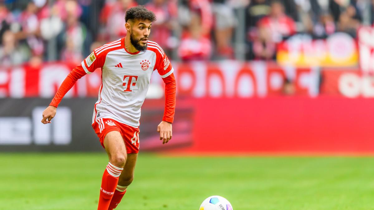 Bajern Minhen: sve je urađeno za Noussair Mazraoui u Mančester Junajtedu