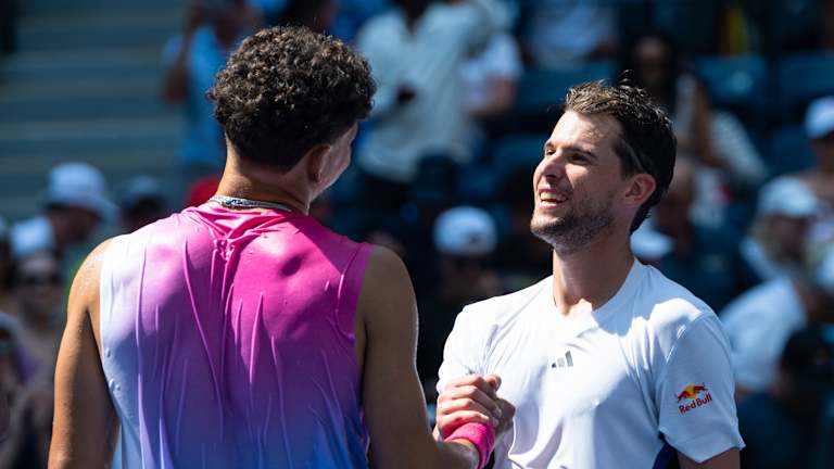 Timov poslednji meč na majorima završio se 6-4, 6-2, 6-2. Shelton je rekao da jeste "izvinite" za to kako se završilo, i ustupio pažnju austrijskom veteranu.