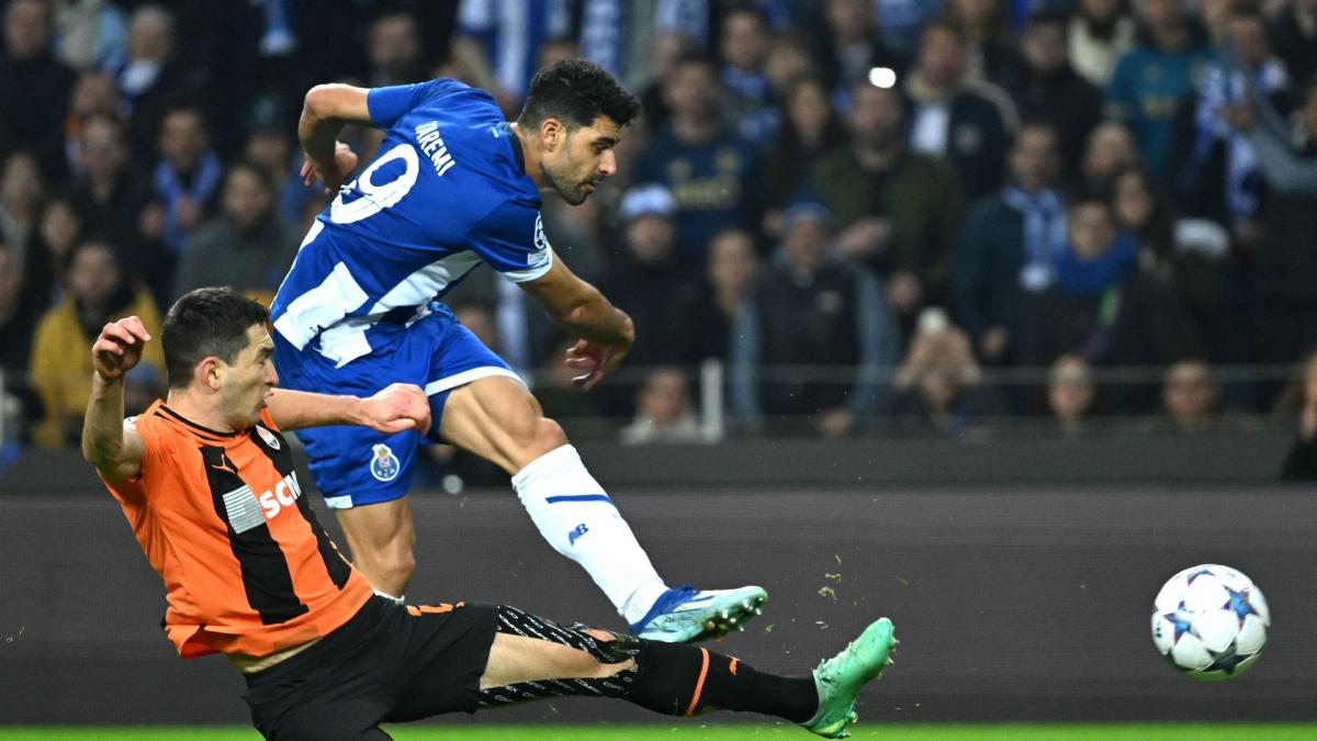 Inter Milan: Mehdi Taremi bi bio policajac bez fudbala