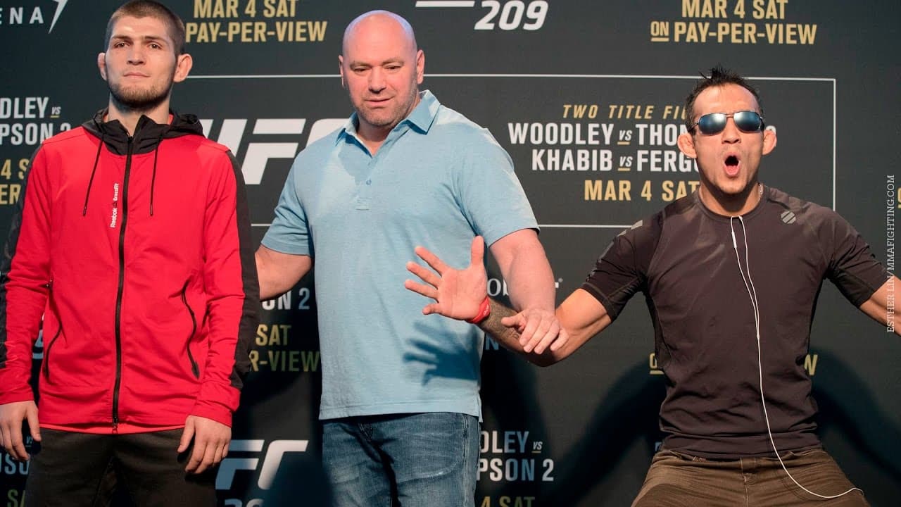 Khabib kaže da bi Toniju Fergusonu bilo potrebno srećno otvaranje za pobedu da su se borili