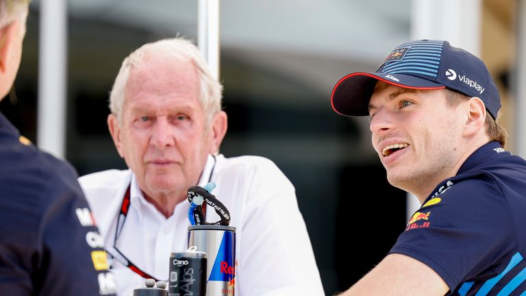 Maks Verstapen i Helmut Marko
