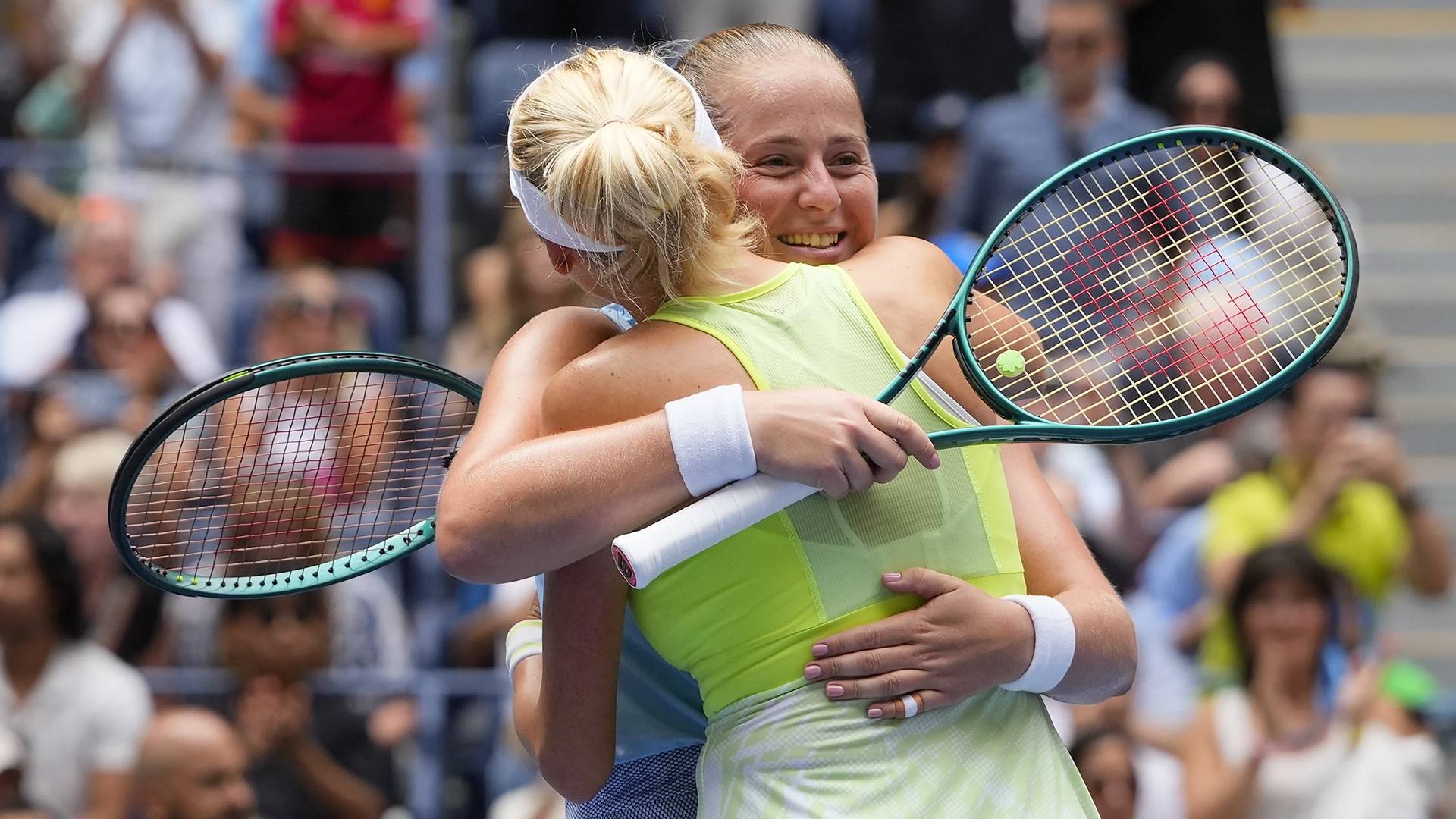 Nema prstena, ali trofej: Kičenok odlaže venčanje, a zatim osvaja Otvoreno prvenstvo ženskog dubla sa Ostapenko