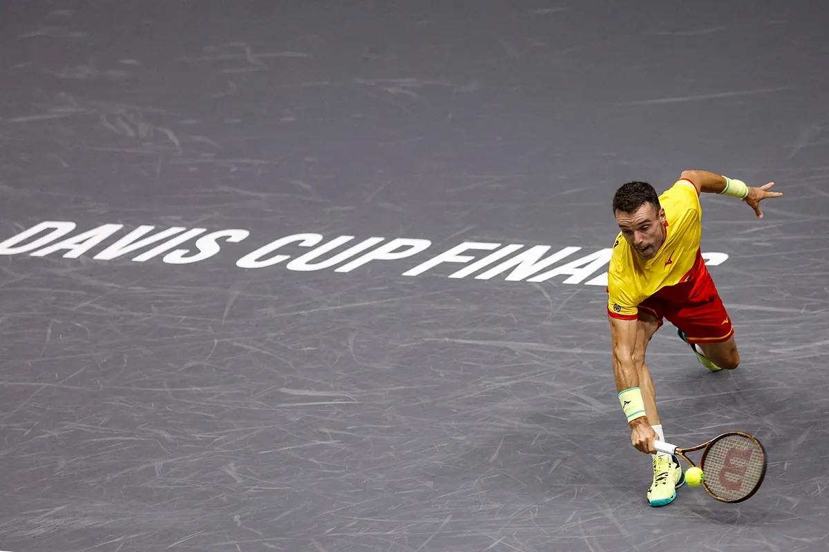 Bautista pobedio Lehecku i prestigao Španiju protiv Češke u Dejvis kupu