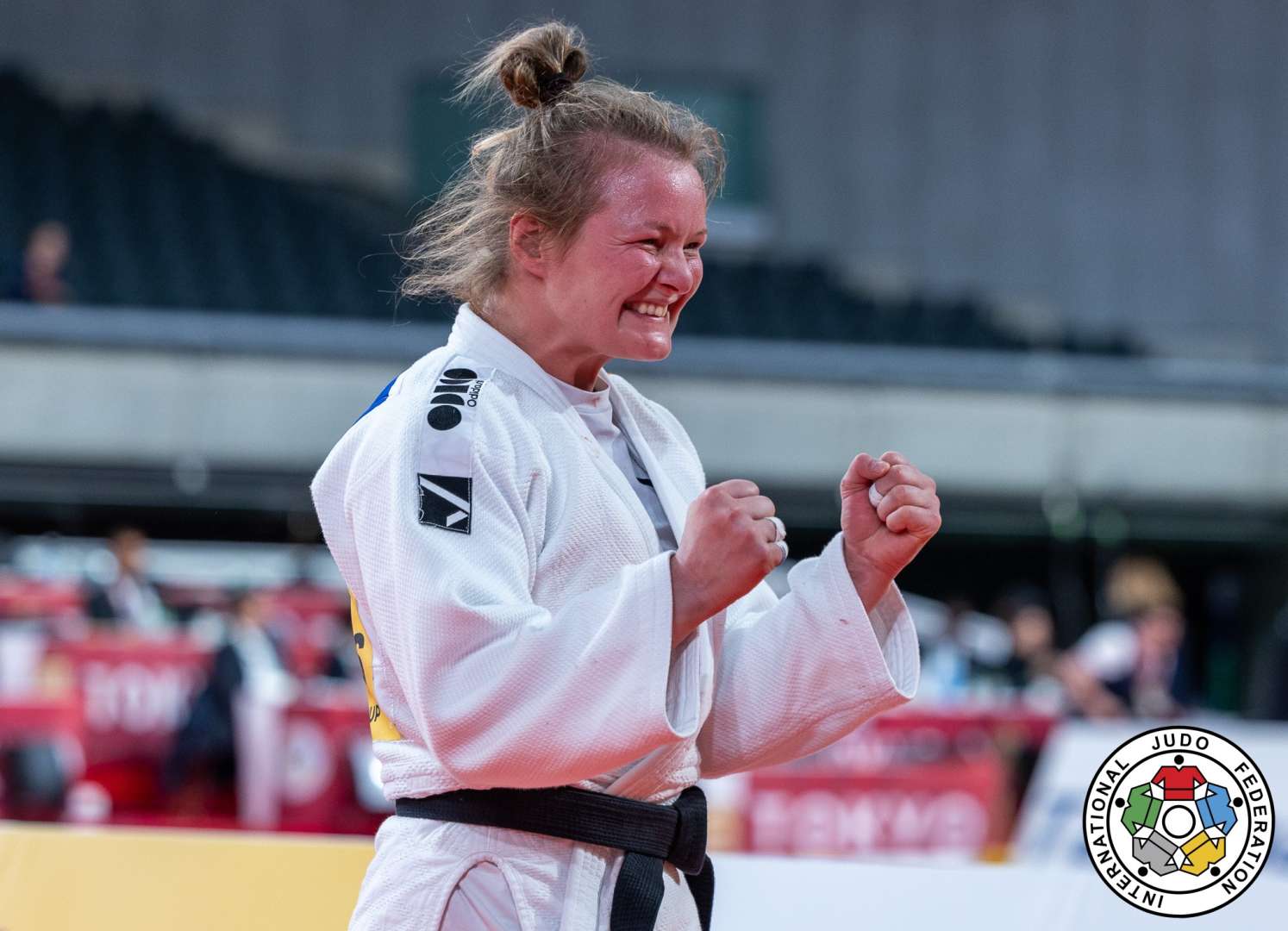 Sanne Van Dajke se sprema sa zlatom UKSNUMKSKG