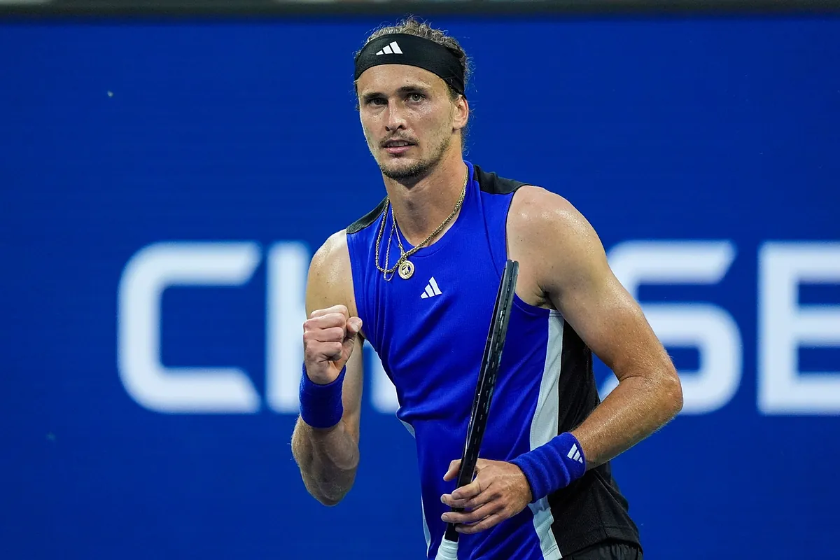 Zverev se pridružuje trci da završi godinu kao broj jedan