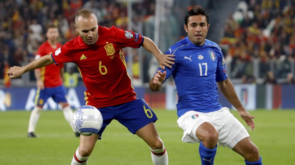 Andres Iniesta spušta čizme