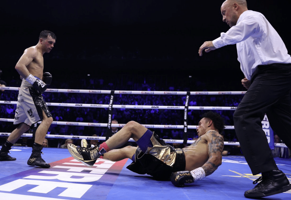 Catterall obara Prograis dva puta u jednoglasnoj odluci pobede