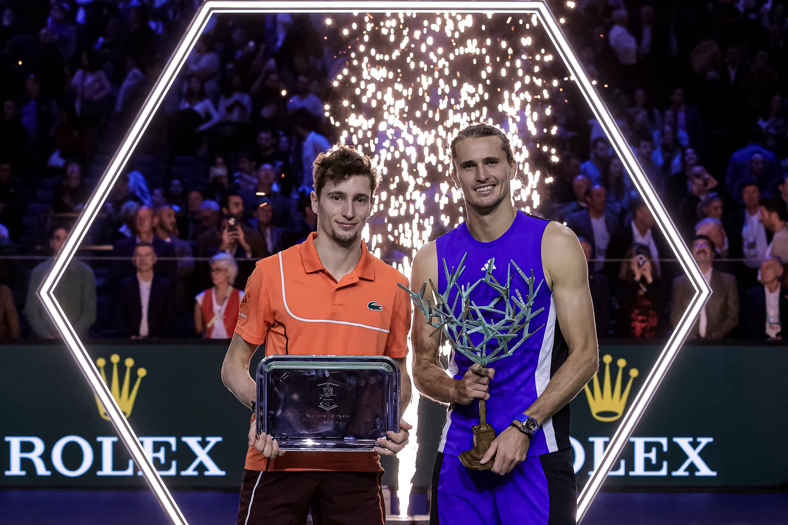 Aleksandar Zverev je pobedio u poslednjem meču u Bersiju, dok se vatrena bajkovita serija Uga Humberta završila umornim udarcem