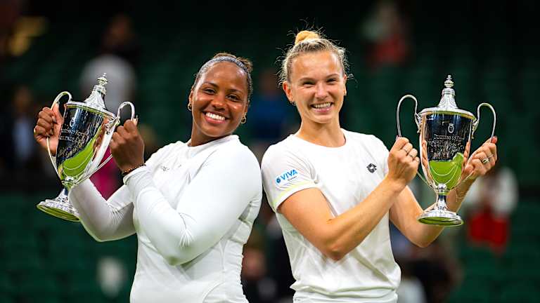 Siniakova je osvojila Vimbldon sa Tejlor Taunsend. To je bila prva grend slem titula u dublu u Taunsendovoj karijeri, a Siniakova deveta.