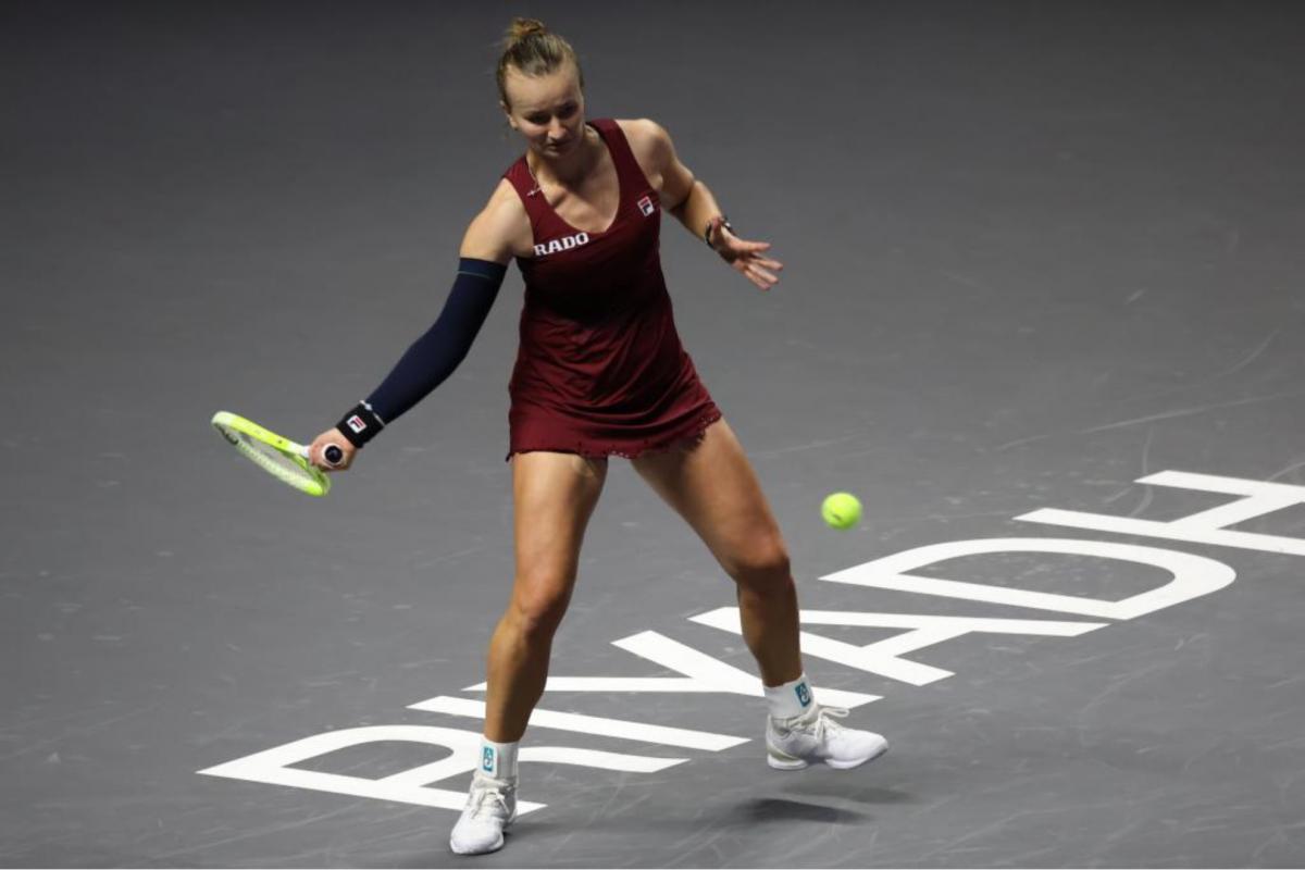 Krejčikova pobedila Gauff i "eliminisala" Igu Sviatek iz VTA finala