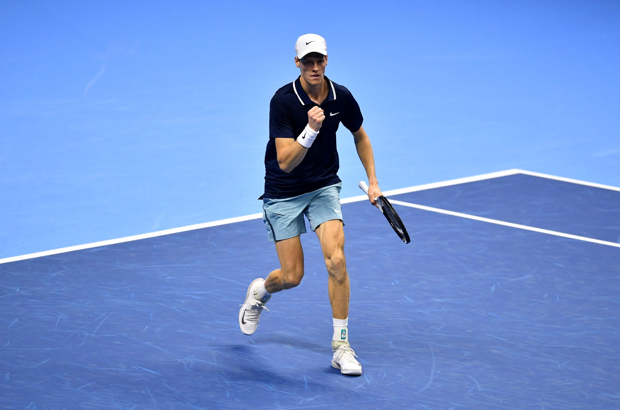 Jannik Siner prelazi na 2-0 na ATP finalu, na vrhu Tejlor Fritz u revanšu finala Otvoreno prvenstvo