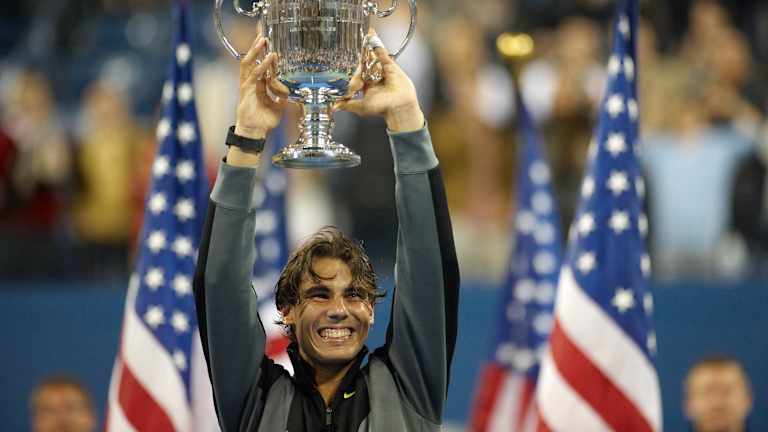 U 24, Nadal završio karijeru Golden Slam kada je pobedio Đokovića u 2010 Otvoreno prvenstvo finale.