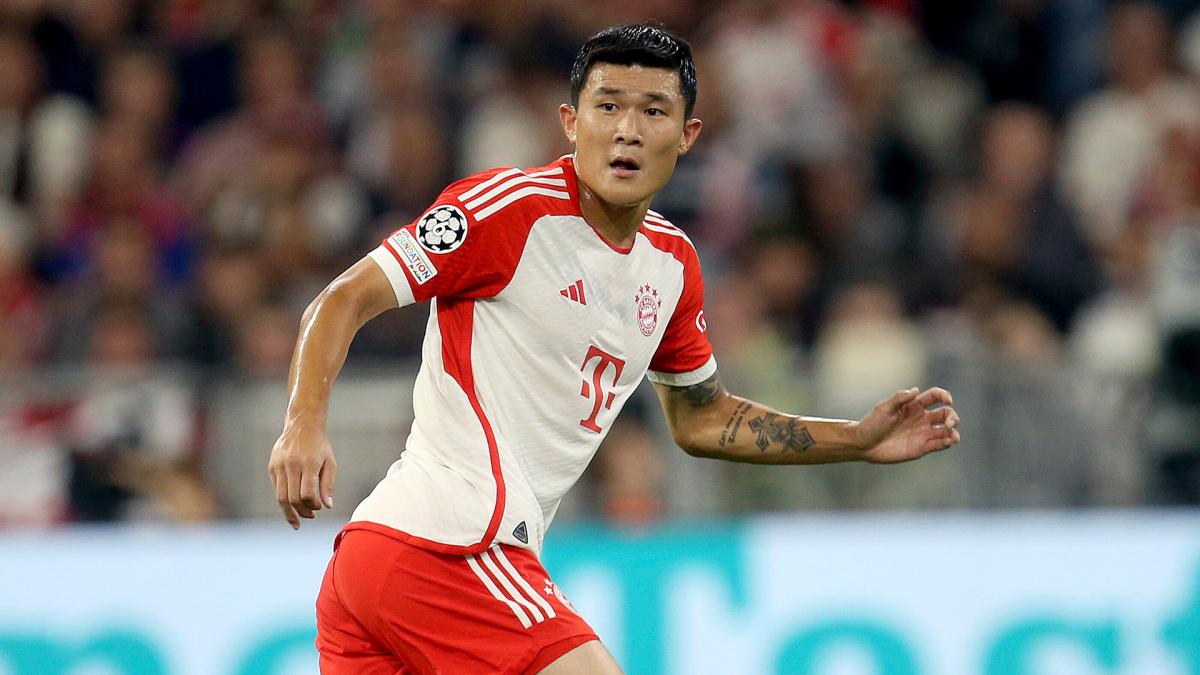 Južna Koreja, Bajern: Kim Min-Džae služi vojni rok