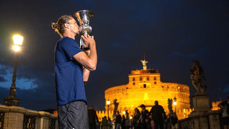 Zverev je bio jedan od samo dva igrača koji su osvojili više Masters 1000 titula ove godine, zajedno sa Sinnerom.