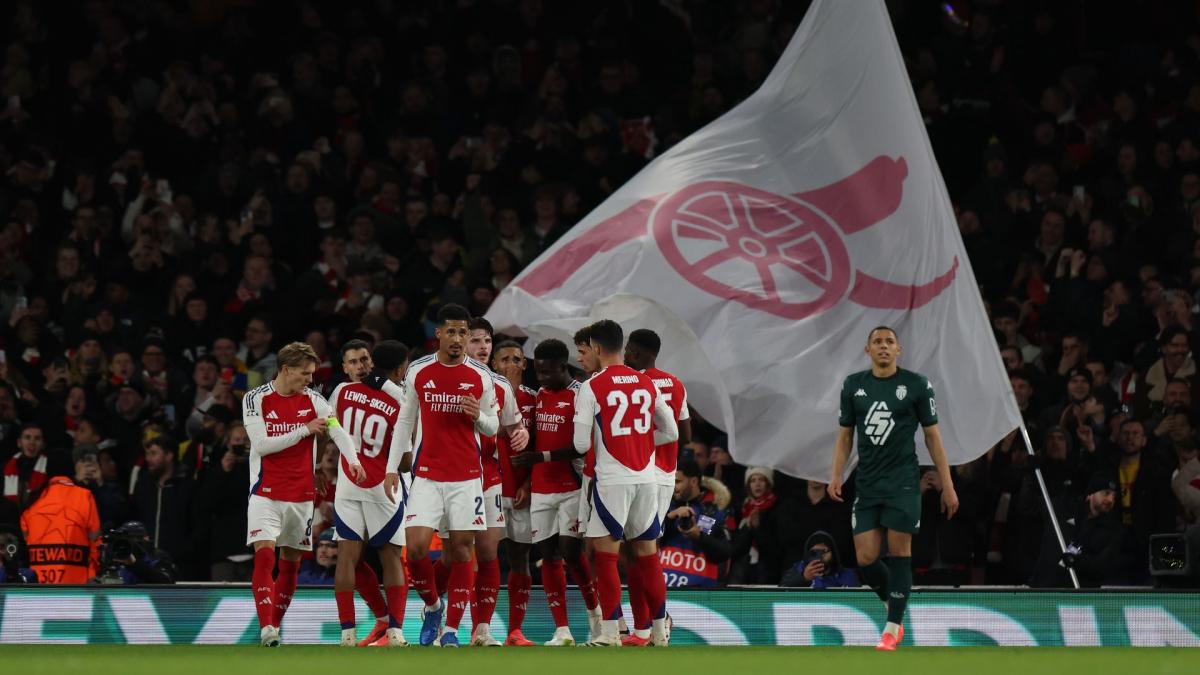 Arsenal istražuje antisemitske poruke koje je poslao član akademije