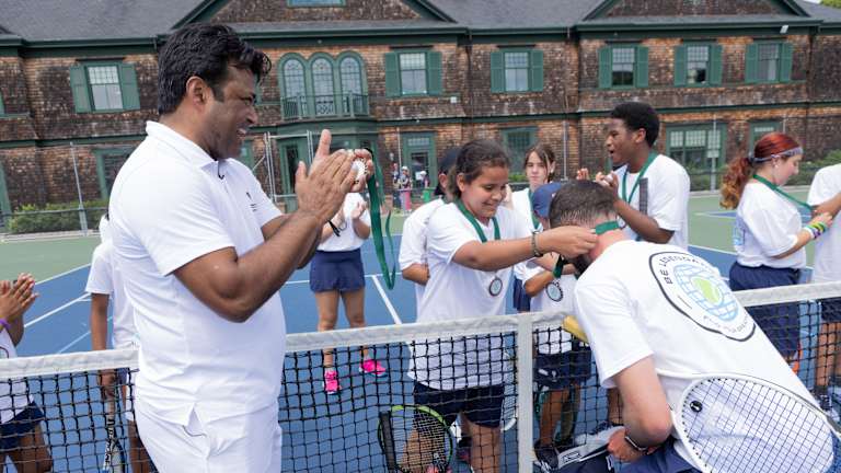 Leander Paes je učestvovao u jednoj od prvih klinika