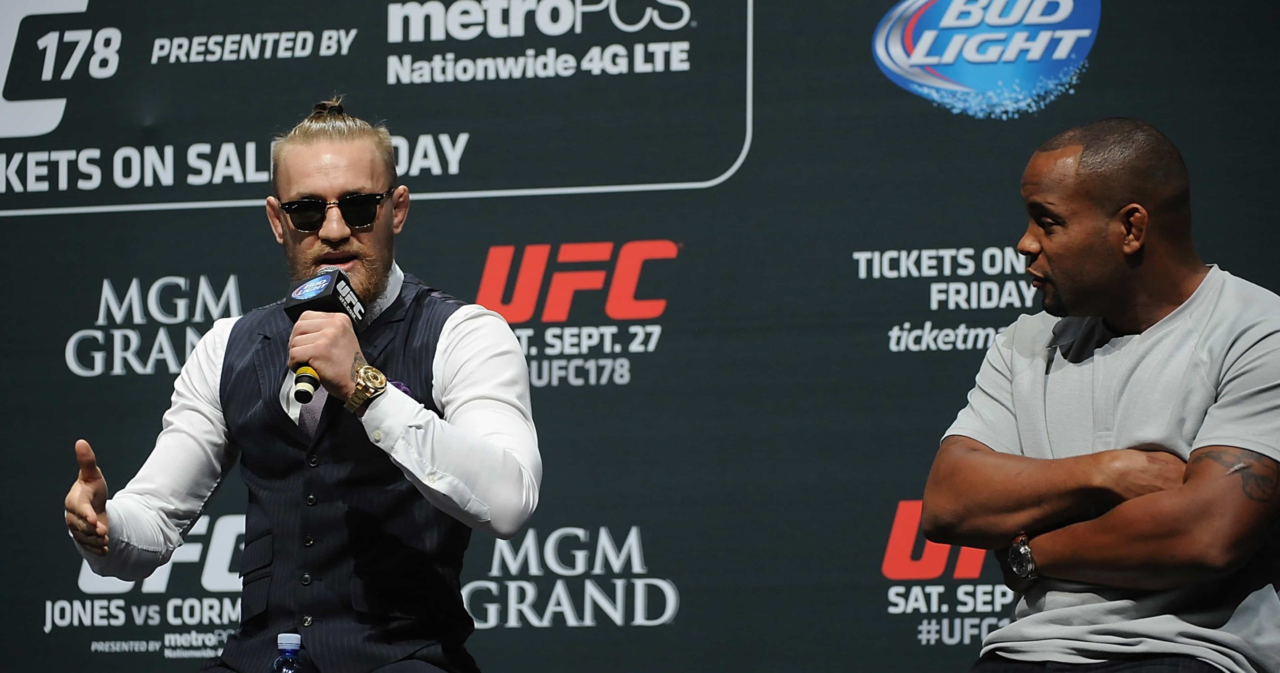 UFC veterani Matt Braun i Daniel Cormier dele svoja razmišljanja Conor McGregor's Assault Verdict