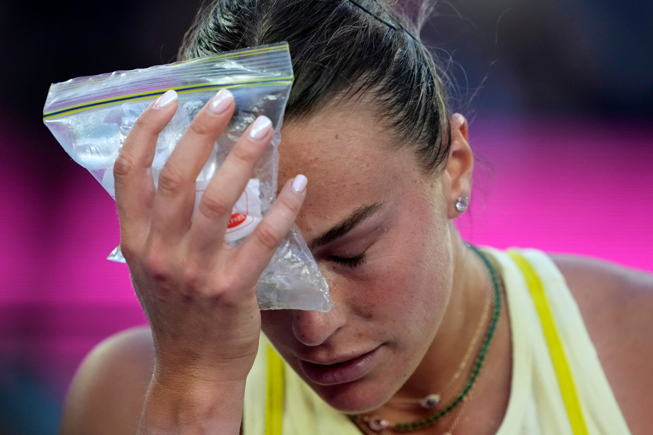 Sviatek pobeđuje na Katar Openu da postavi četvrtfinalni meč protiv Ribakina