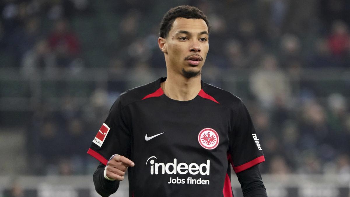 Ajntraht Frankfurt već priprema KSKSL transfer za Huga Ekitikea